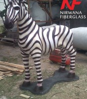Patung Zebra