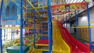 Rekomendasi tempat playground di Bandung untuk mengisi waktu liburan anak