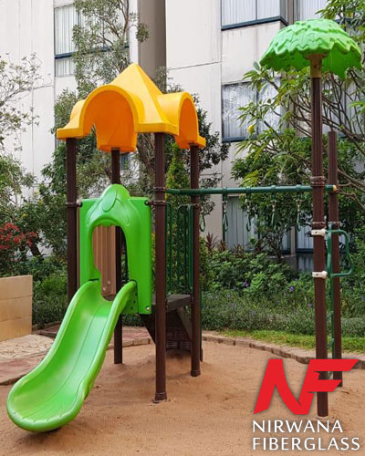 Rumah playground outdoor tempat bermain untuk anak