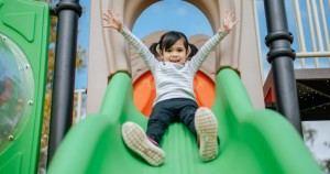 Manfaat playground untuk perkembangan anak